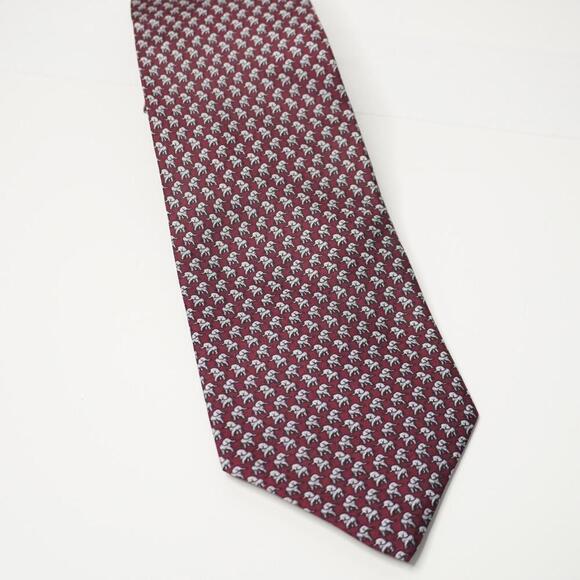 Vintage Elephant Novelty Print Neck Tie 100% Silk Dad Gift Red Retro VTG 4" Wide - Picture 2 of 4